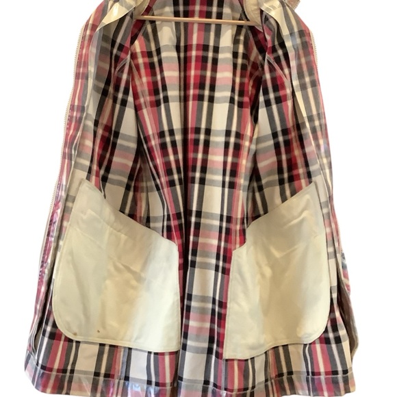 Beliza Rain Jacket - Picture 7 of 9